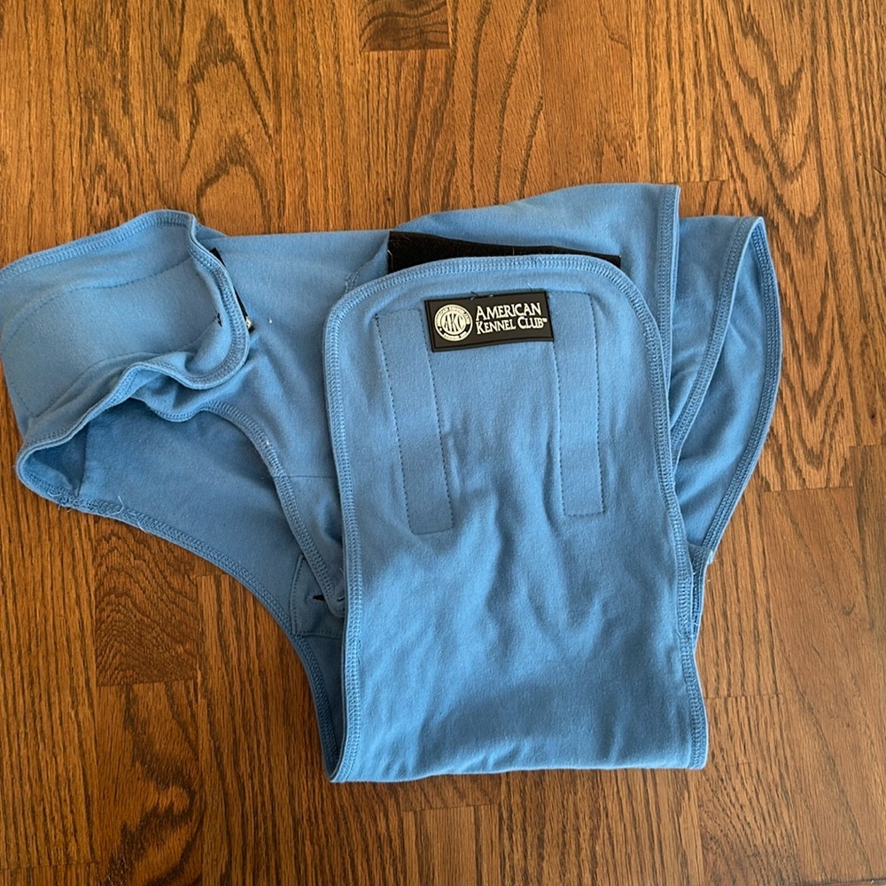 Size large dog thunder shirt